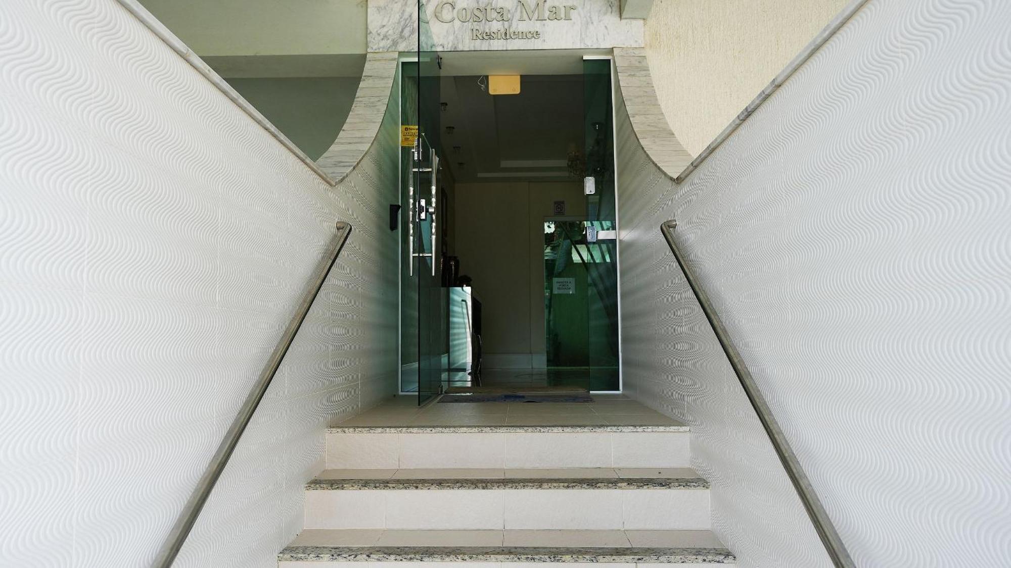 Edificio Costa Mar - Centro De Bombinhas Apartment Bagian luar foto